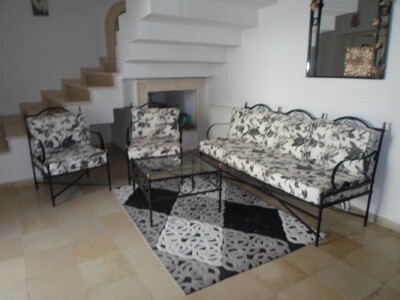 AV appartement sise à hmt proche de la route principale S