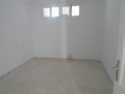 A vendre appartement avec parking à hammamet as