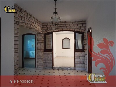 Etage de villa au cœur de la Cité Riadh Kélibia