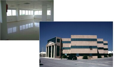 A louer: Deux espaces indépendants de 417 m² formant l’ensemble du RDC dans un très bel immeuble construit récemment (2007)