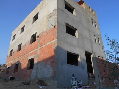 a vendre immeuble a hammamet nord