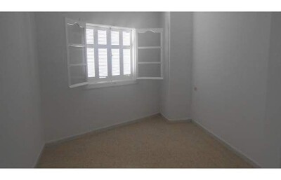appartement sur la route principale à hammamet