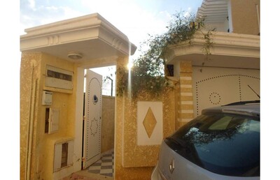 Rent has hammamet North courtains