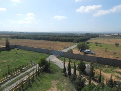land with unfinished villa on 8800 k