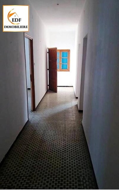 L 04 floor Villa in the city center