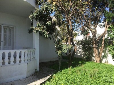 villa menzah 9A s+3 grand jardincartier residentiel