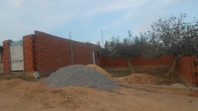 av maison inachevée 15md