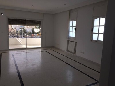 Floor of villa Ennasr