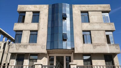 immeuble bureautique au lac industriel