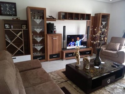 Appartement haut standing chiquement meublé