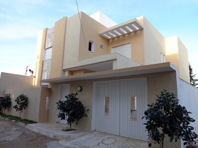 belle villa haut standing à hammamet sud