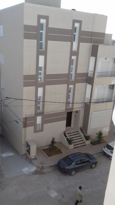 immeuble avec sept appartements a Sahloul