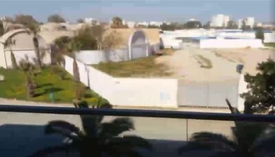 STUDIOS NEUFS ET LUXUEUX A NABEUL PIED DANS L'EAU