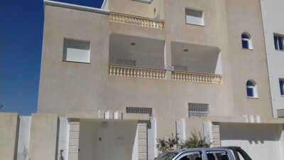 Villa de Haute Standing à vendre à Yesmine Hammamet