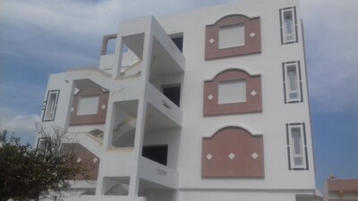 A building composed of 3 apartment in New York City