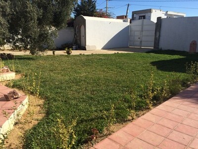 Villa HASNA à EL BESSBESSIA