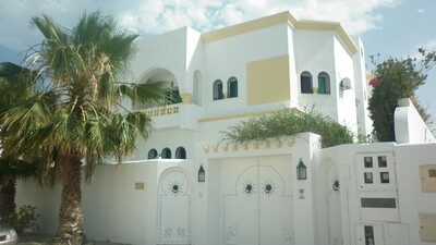 Villa de charme avec piscine à louer à hammamet sud