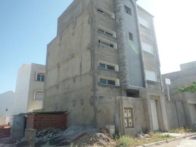 three floors a hamamet mrezga