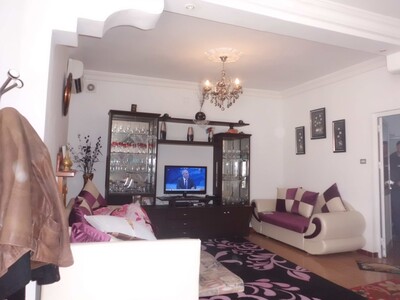 House bir James 180 m
