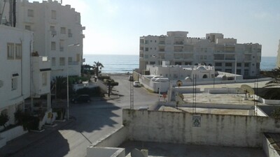 immeuble de 3 etages de villa en plein centre ville
