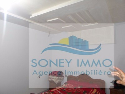 Villa presque achevée zone calme