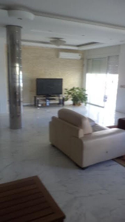 beau duplex meublé avec jardin