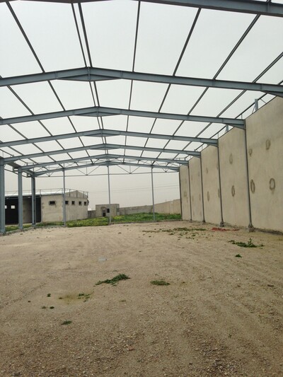 LOCAL INDUSR INACHEVE 20007500 TUNIS OUEST