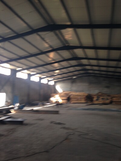 LOCAL INDUSTR 1600 TUNIS SUD