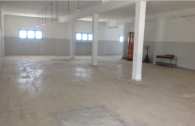 LOCAL 1000 DALLE TUNIS OUEST