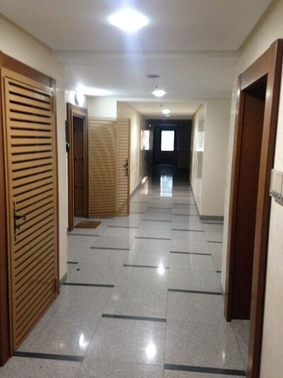 BUREAU A CENTRE URBAIN NORD 249