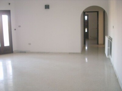 Rent a floor of the villa very luxury unfurnished