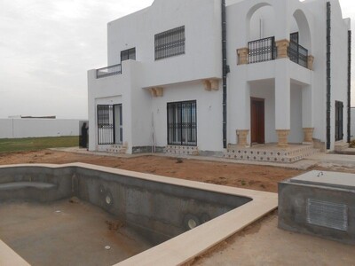 villa sur 1000m proche hammamet sud W