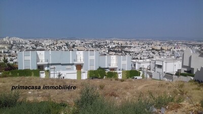 terrain elyess el menzah