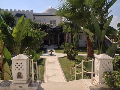 LE RIAD D'HAMMAMET Birbouregba