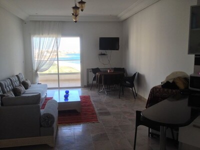 Appartement ELYES centre ville REF