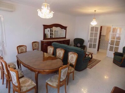 Une propriété de trois maison à Hammamet centre ville