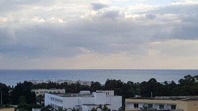 Apprt haut standing vue sur mer à Mrezgua