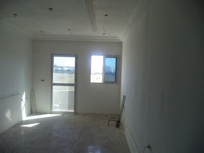 apartment jinen hammamet case face-to-face