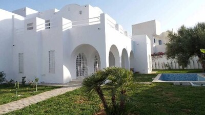 Villa Les Oliviers située à route barraket essahel