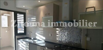 A louer un nouveau appartement haut standing 3591LA