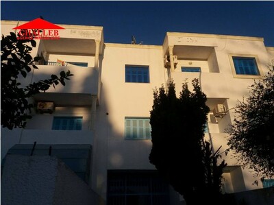 Vendre un appartement au 2éme étage à hammamet exactement EM