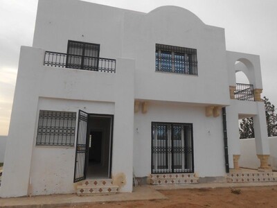 A vendre une villa neuve moderne
