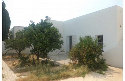 une belle villaà CRAXI Hammamet