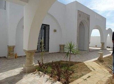 a superb new villa at Hammamet CRAXI