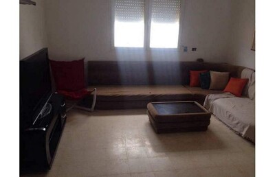 un appartement à kharouba proche de carrfour Oo