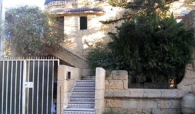 Une trés belle villa a vendre situé a hammamet Nord exactement Mr