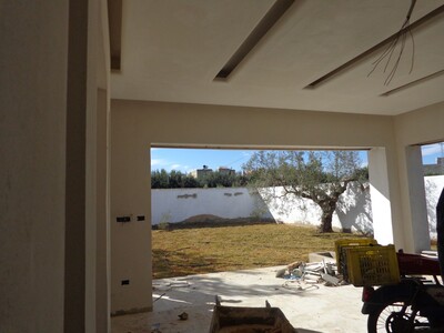 A vendre une belle villa de Compagne à Sidi Hamed