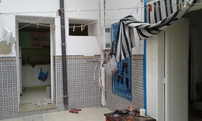 à vos dispositiondeux appartement avec une maison arabe oo