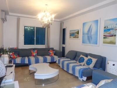 un appartement dans une cartier chic proche de la mer oo