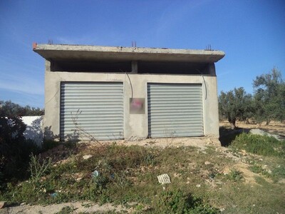 av 2 garages et 2 studios à hammamet sud